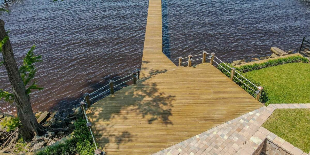 Creative Bulkheading – Master Marine Construction